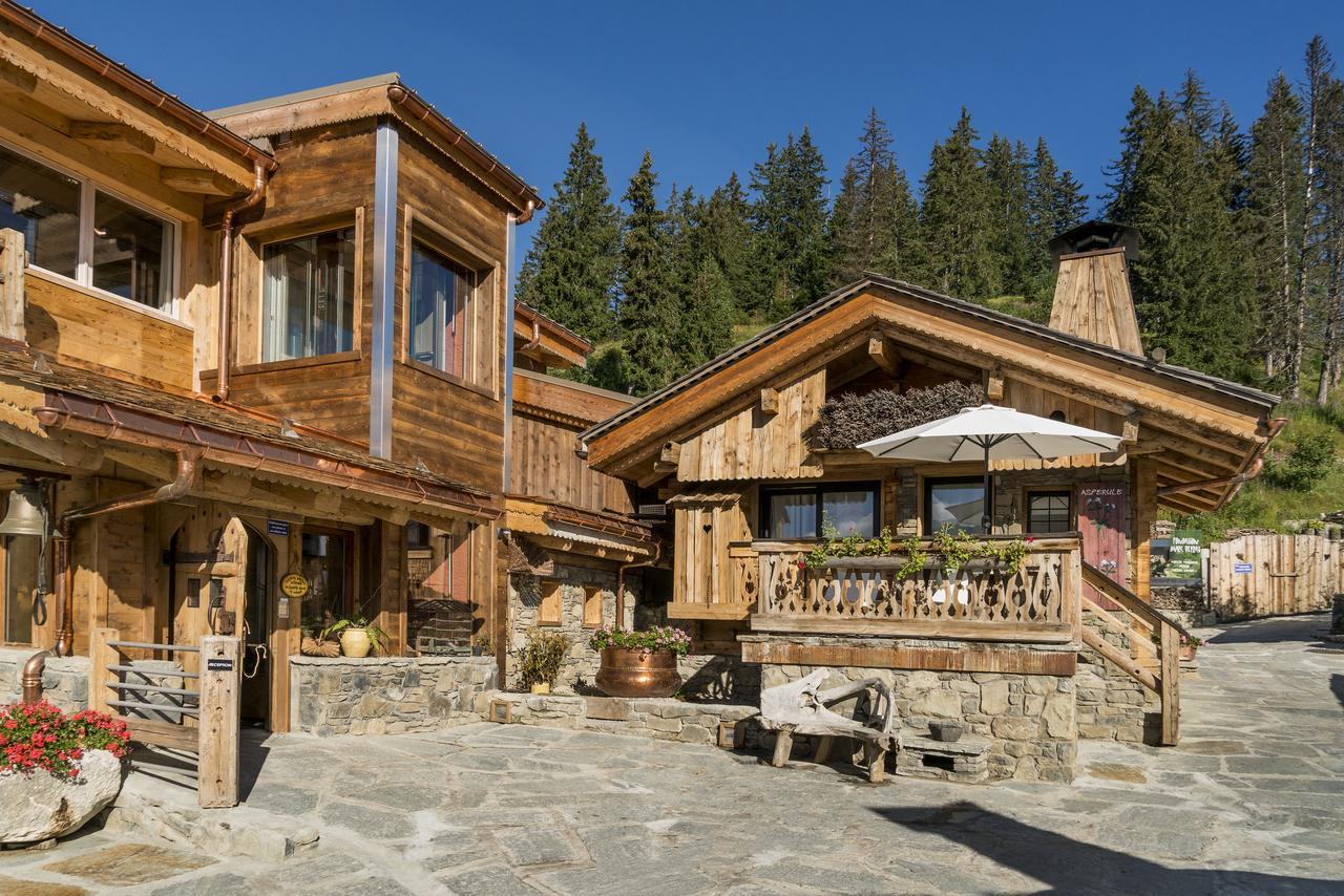 Marc Veyrat - La Maison Des Bois Hotel Manigod Exterior foto
